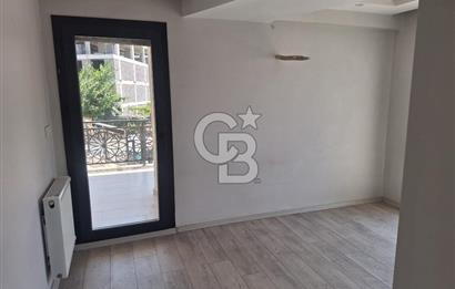 Menemen Ulukent de havuzlu 3+1  daire