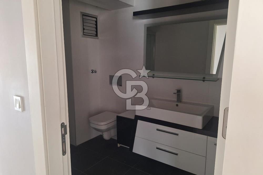Menemen Ulukent de havuzlu 3+1  daire