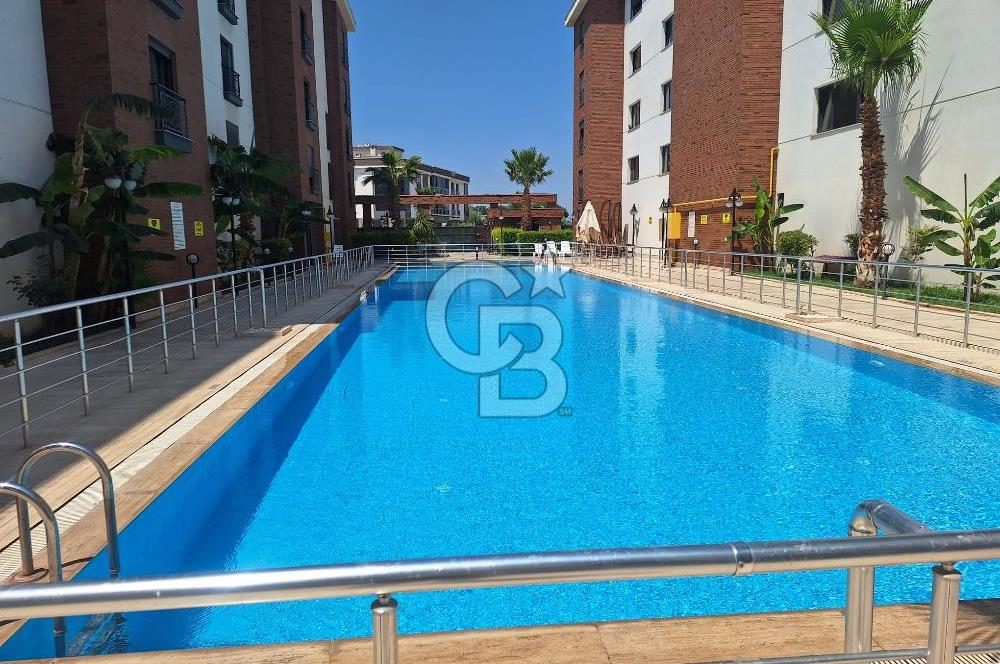 Menemen Ulukent de havuzlu 3+1  daire