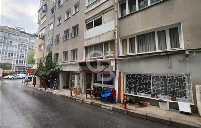 İZMİR GÖZTEPE'DE SATILIK 11 m2 DÜKKAN
