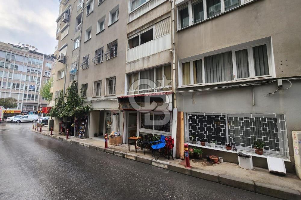 İZMİR GÖZTEPE'DE SATILIK 11 m2 DÜKKAN