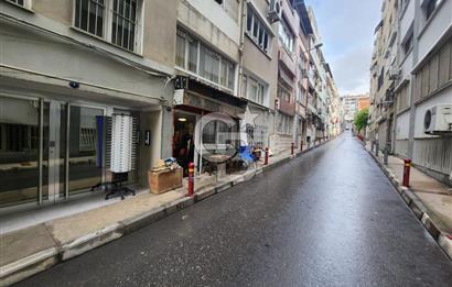 İZMİR GÖZTEPE'DE SATILIK 11 m2 DÜKKAN