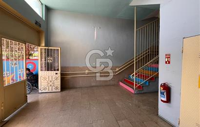 Menemen Komple Satılık Bina ve Ticari Arsa