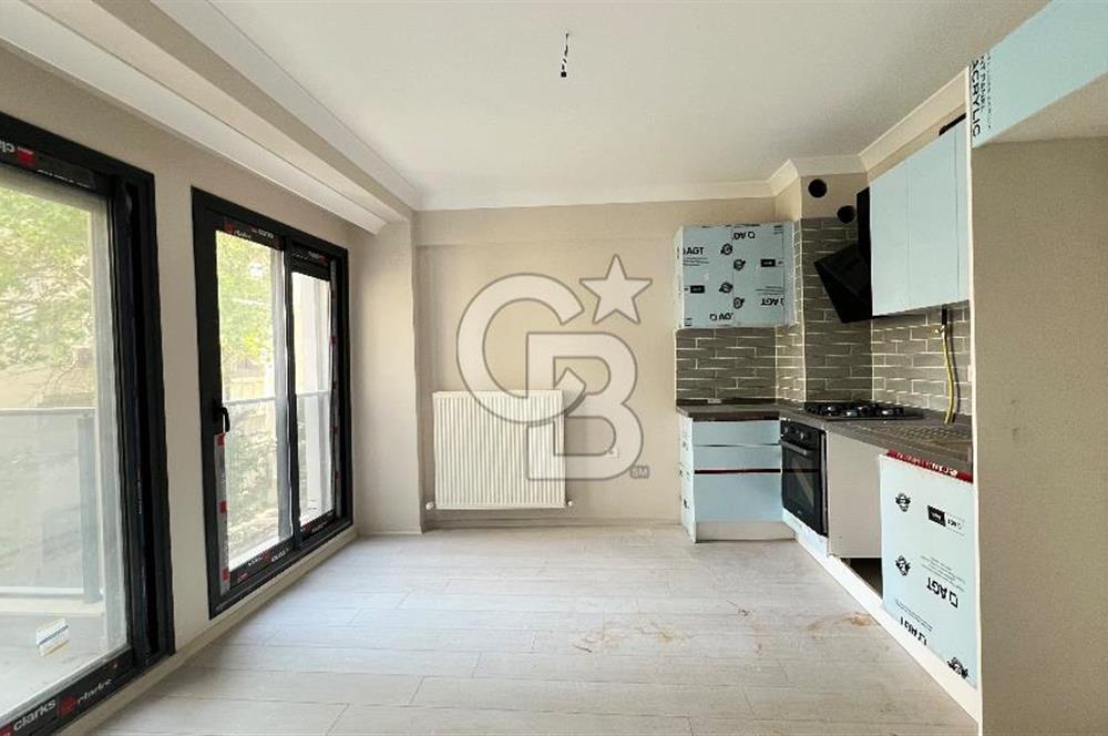 Bostanlı Sahile 50 Metre 2+1 Ara Kat Satılık Sıfır Daire