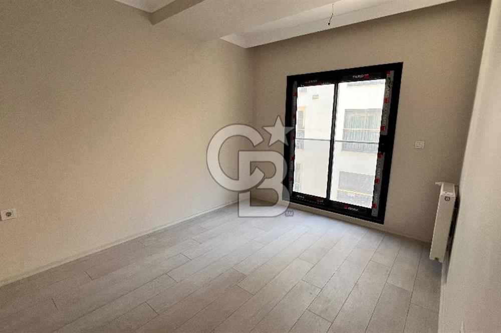 Bostanlı Sahile 50 Metre 2+1 Ara Kat Satılık Sıfır Daire