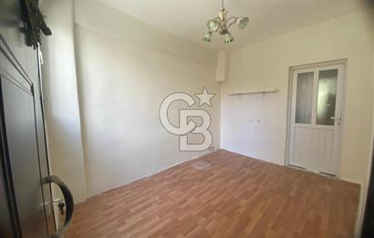 KONAK GÜRÇEŞMEDE YATIRIMLIK SATILIK KOMPLE BİNA