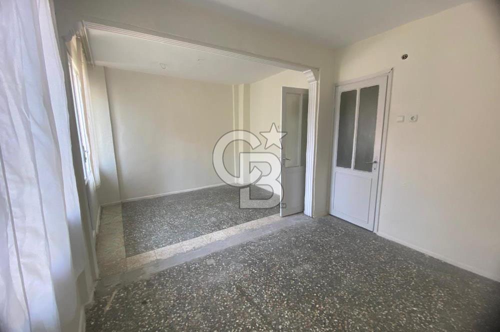 KONAK GÜRÇEŞMEDE YATIRIMLIK SATILIK KOMPLE BİNA