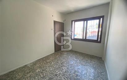 KONAK GÜRÇEŞMEDE YATIRIMLIK SATILIK KOMPLE BİNA
