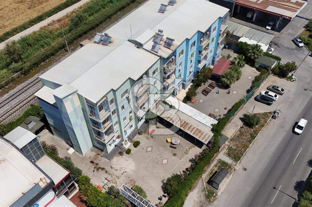 Menemen Komple Satılık Bina ve Ticari Arsa