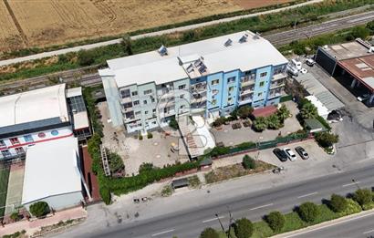 Menemen Komple Satılık Bina ve Ticari Arsa