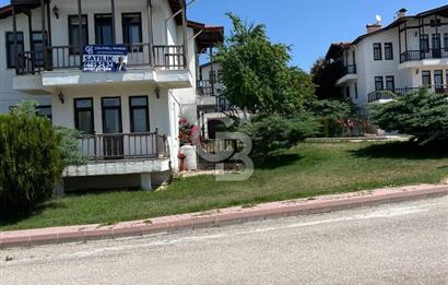 CB VİZYON SITKI ŞİMŞEK'TEN DOKTORLAR ST GÖL MANZARALI VİLLA