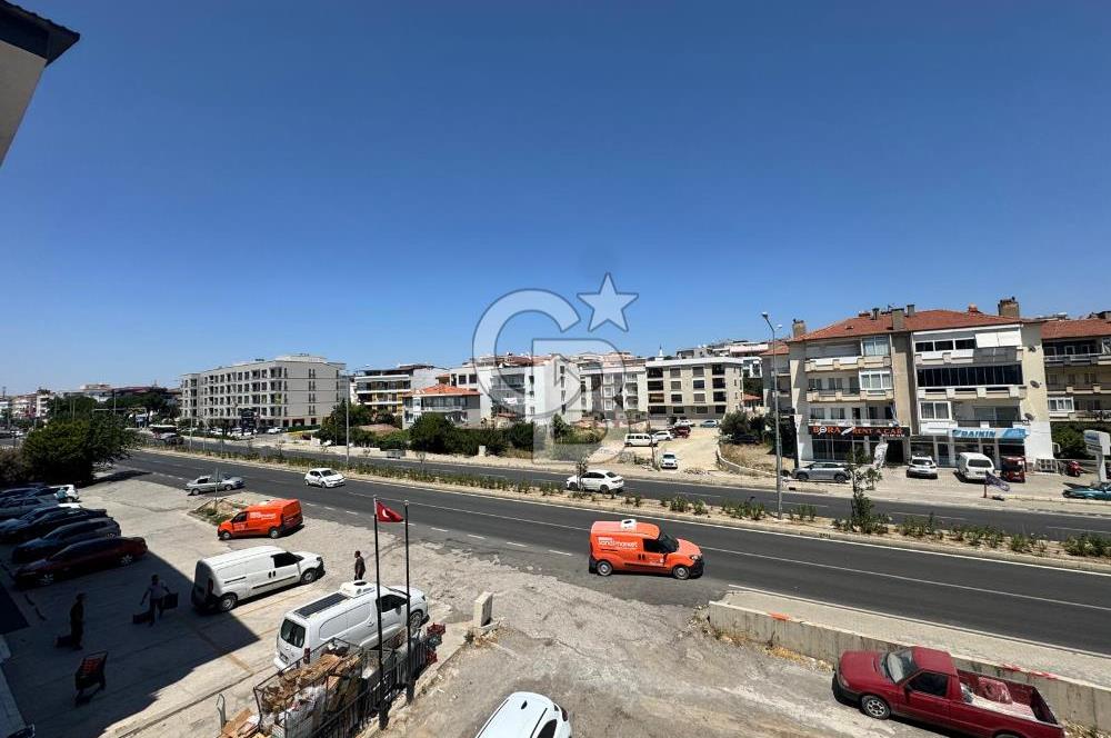 Camikebir Mahallesi Anayol Cepheli Satılık 3+1 Daire