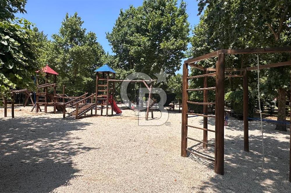 BURSA;NİLÜFER,SAYGINKENT DE SATILIK HAVUZLU 4,5+1 DAİRE