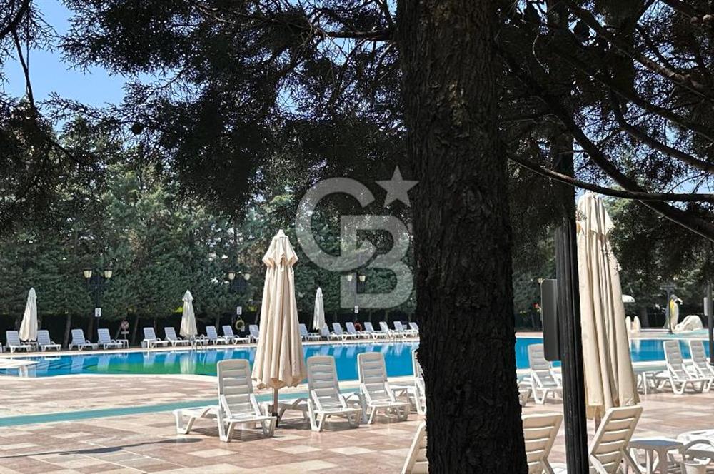 BURSA;NİLÜFER,SAYGINKENT DE SATILIK HAVUZLU 4,5+1 DAİRE