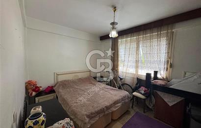 Kuşadasında Konumuyla ÖneÇıkan Satılık Bahçeli Ve Ferah 3+1Daire
