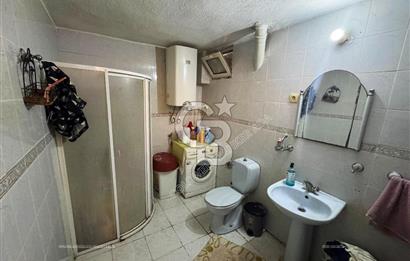 Kuşadasında Konumuyla ÖneÇıkan Satılık Bahçeli Ve Ferah 3+1Daire