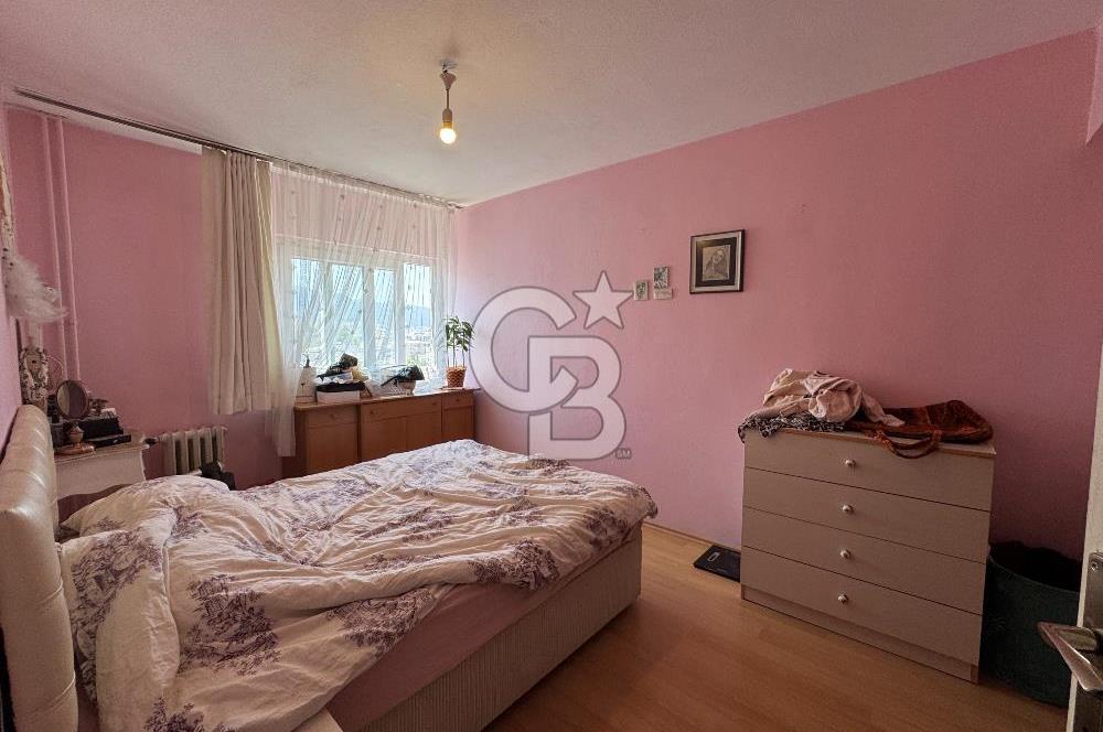 TÜRK KOLEJİ YAKININDA SATILIK 3+1 DENİZ MANZARALI ARA KAT DAİRE