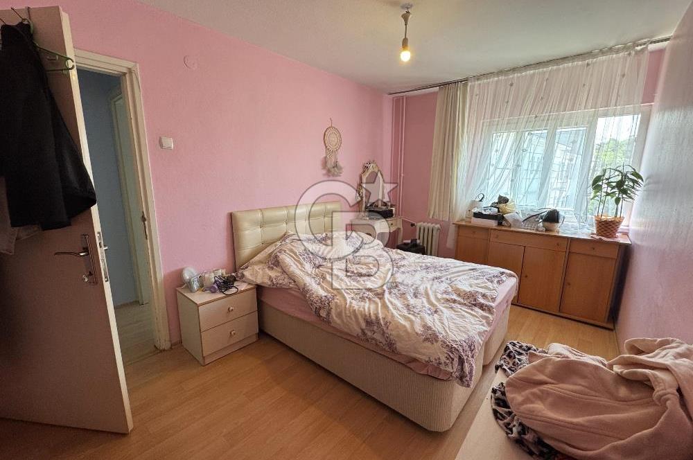 TÜRK KOLEJİ YAKININDA SATILIK 3+1 DENİZ MANZARALI ARA KAT DAİRE