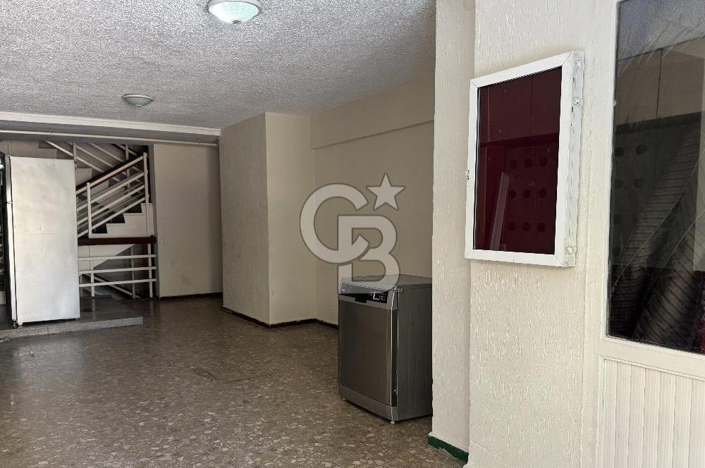 TÜRK KOLEJİ YAKININDA SATILIK 3+1 DENİZ MANZARALI ARA KAT DAİRE