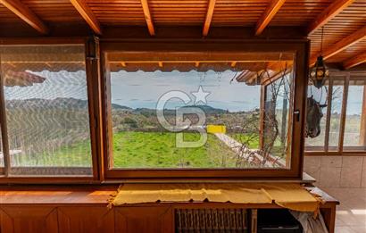 ÇANAKKALE AYVACIK SAZLI KÖYÜ 6.250 M2 ARSA VE TAŞ EV