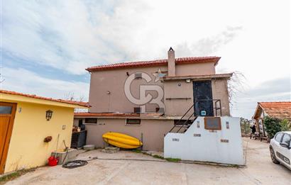 ÇANAKKALE AYVACIK SAZLI KÖYÜ 6.250 M2 ARSA VE TAŞ EV