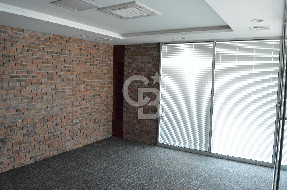 EGE PLAZADA, YAPILI VE BAKIMLI, 1+1, KİRALIK OFİS