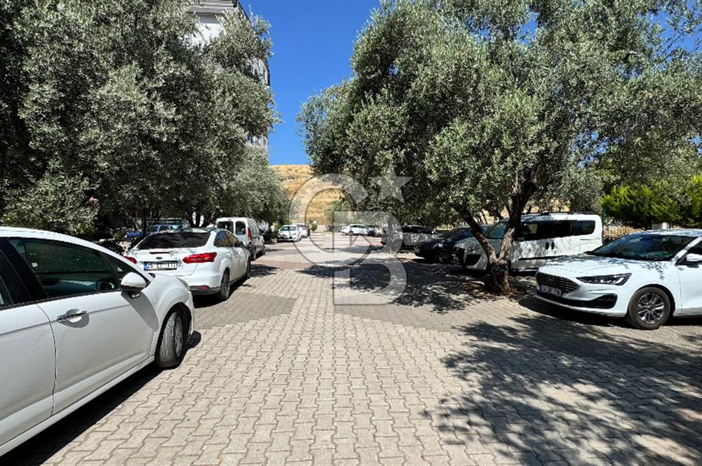 HARMANDALI ÇAMLIK EVLERİ SİTESİ KİRALIK 3+1 GENİŞ DAİRE