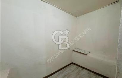 Kuşadası Merkezde Hem Yaşam Hem Gelir İçin İdeal Satılık 6+1 Villa Ve 2+1 Müştemilatı