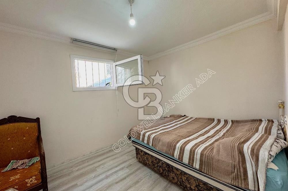Kuşadası Merkezde Hem Yaşam Hem Gelir İçin İdeal Satılık 6+1 Villa Ve 2+1 Müştemilatı