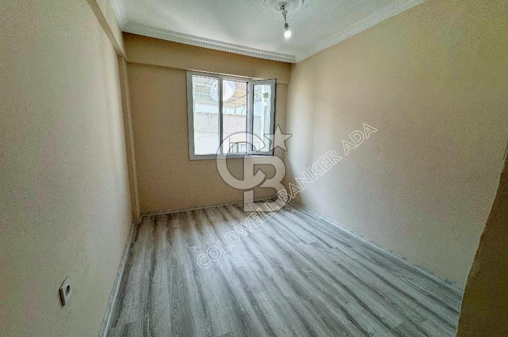Kuşadası Merkezde Hem Yaşam Hem Gelir İçin İdeal Satılık 6+1 Villa Ve 2+1 Müştemilatı