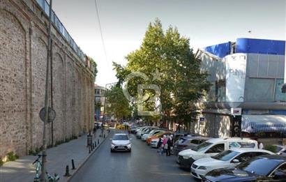 EMİNÖNÜ MERCAN' DA 30M2, KİRACISIZ SATILIK DÜKKAN
