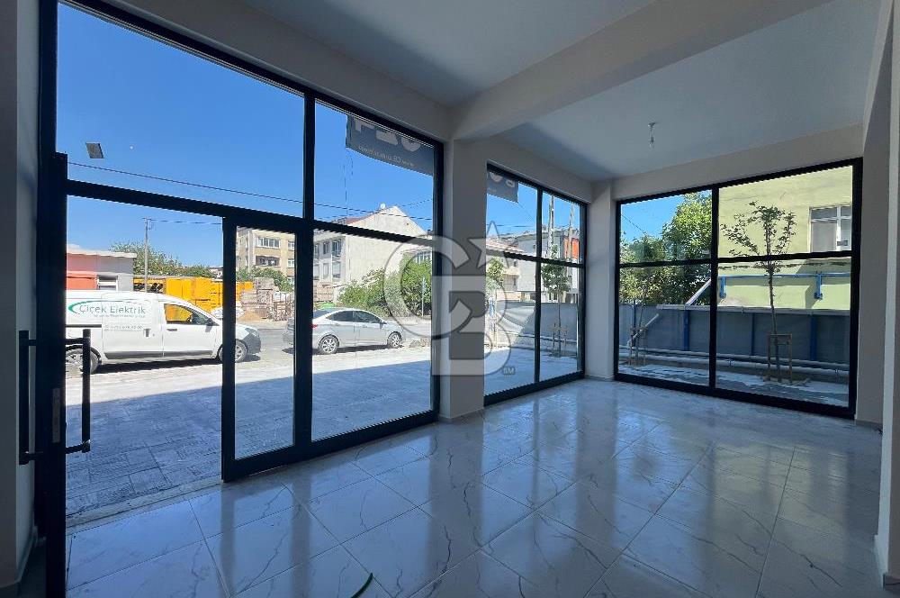 HADIMKÖY ŞEYH ŞAMİL CADDESİNDE SIFIR BİNADA KİRALIK 207m² DÜKKAN