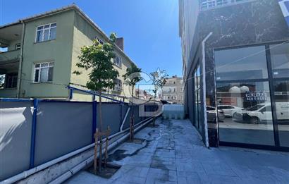 HADIMKÖY ŞEYH ŞAMİL CADDESİNDE SIFIR BİNADA KİRALIK 207m² DÜKKAN