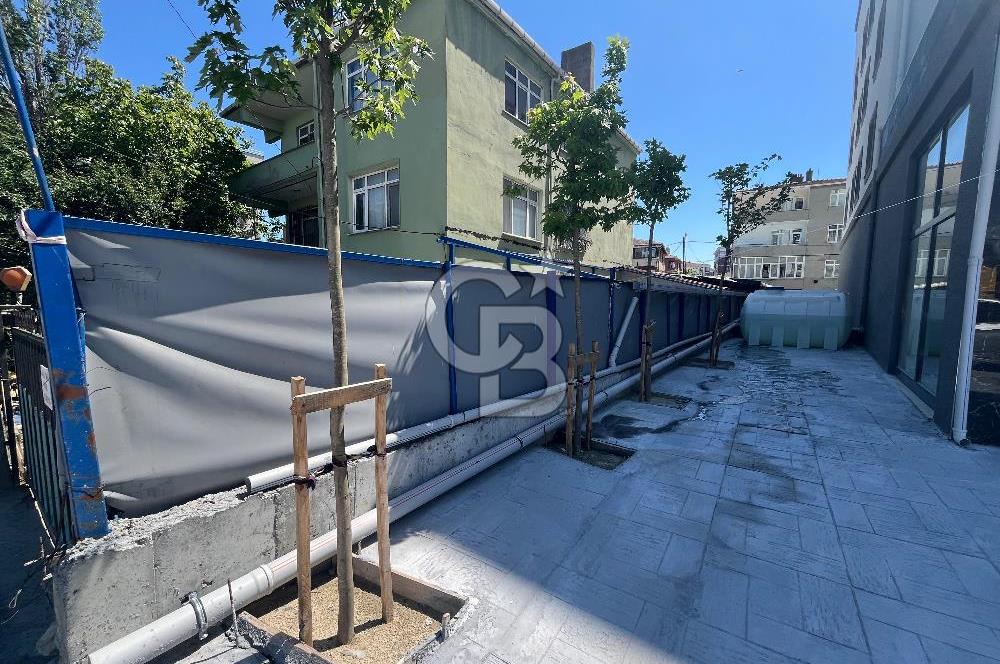 HADIMKÖY ŞEYH ŞAMİL CADDESİNDE SIFIR BİNADA KİRALIK 207m² DÜKKAN