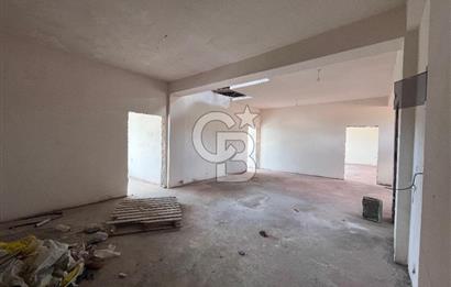 HADIMKÖY 899 M² CADDE ÜZERİ 5 KATLI KİRALIK PLAZA