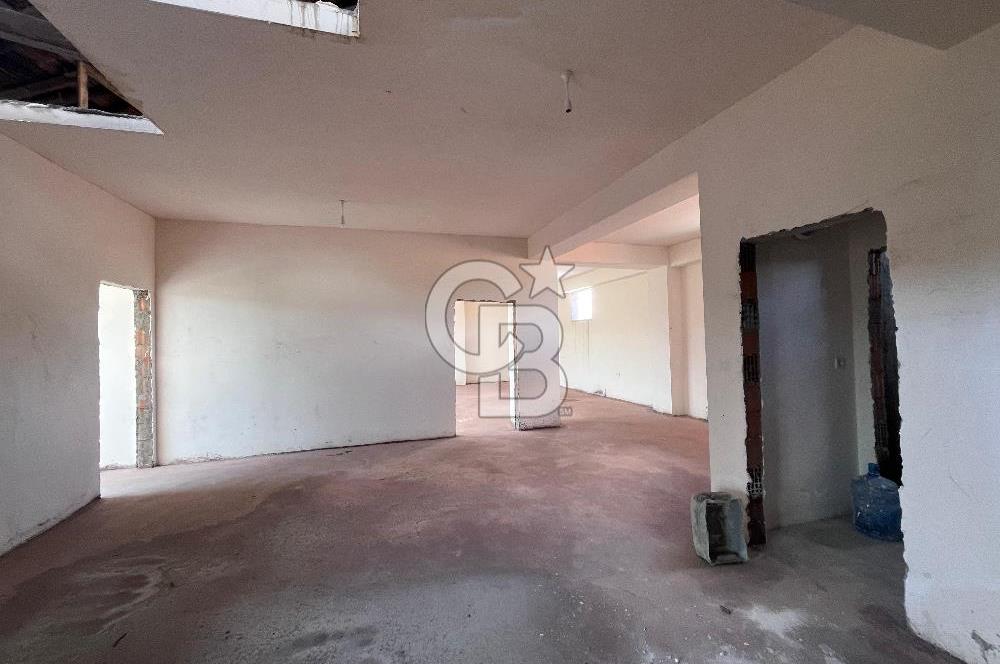 HADIMKÖY 899 M² CADDE ÜZERİ 5 KATLI KİRALIK PLAZA