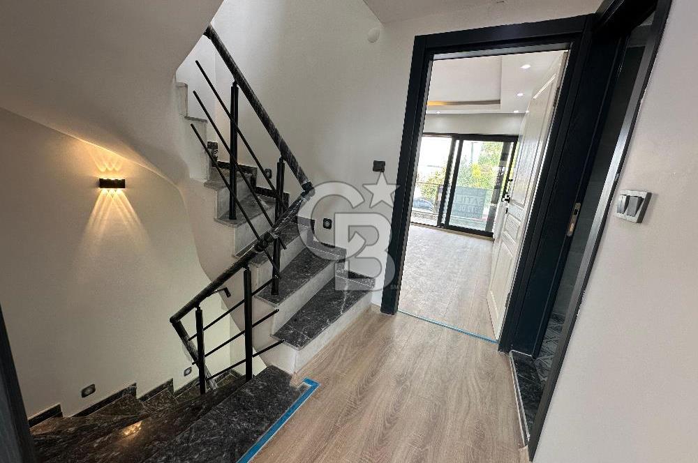 GÜZELBAHÇE ATATÜRK DENİZ MANZARALI TERASLI 3+1 285 M2  SATILIK VİLLA