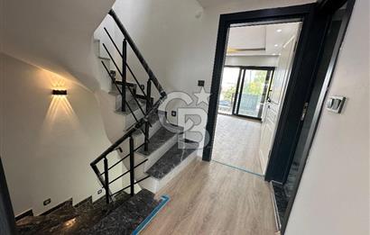 GÜZELBAHÇE ATATÜRK DENİZ MANZARALI TERASLI 3+1 285 M2  SATILIK VİLLA