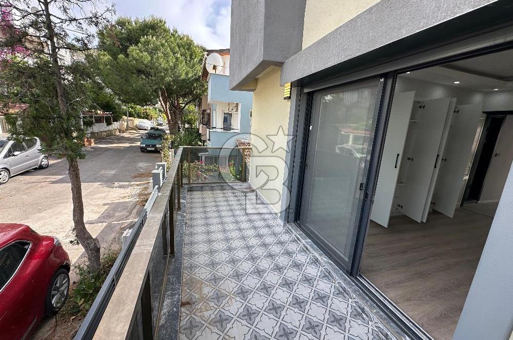 GÜZELBAHÇE ATATÜRK DENİZ MANZARALI TERASLI 3+1 285 M2  SATILIK VİLLA