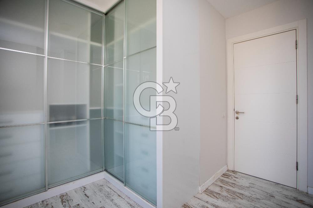 Karşıyaka Soyak Siesta Sitesinde Satılık 2+1 C Tip Daire