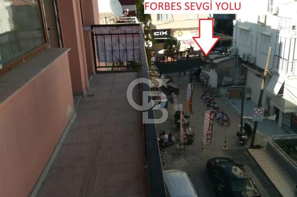 Buca Forbest Sevgi Yolu’nda 3+1, 139 m² Satılık Fırsat Daire 