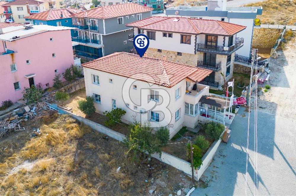 Foça Kazım Dirik Mah. Satılık 1+1 Daire