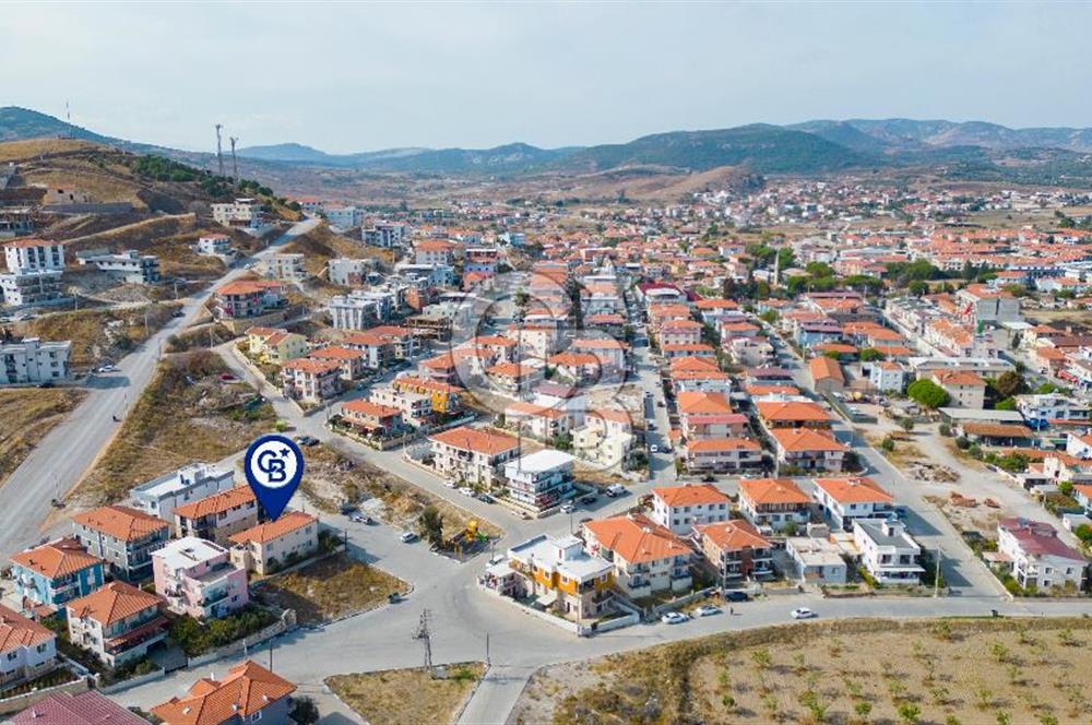 Foça Kazım Dirik Mah. Satılık 1+1 Daire
