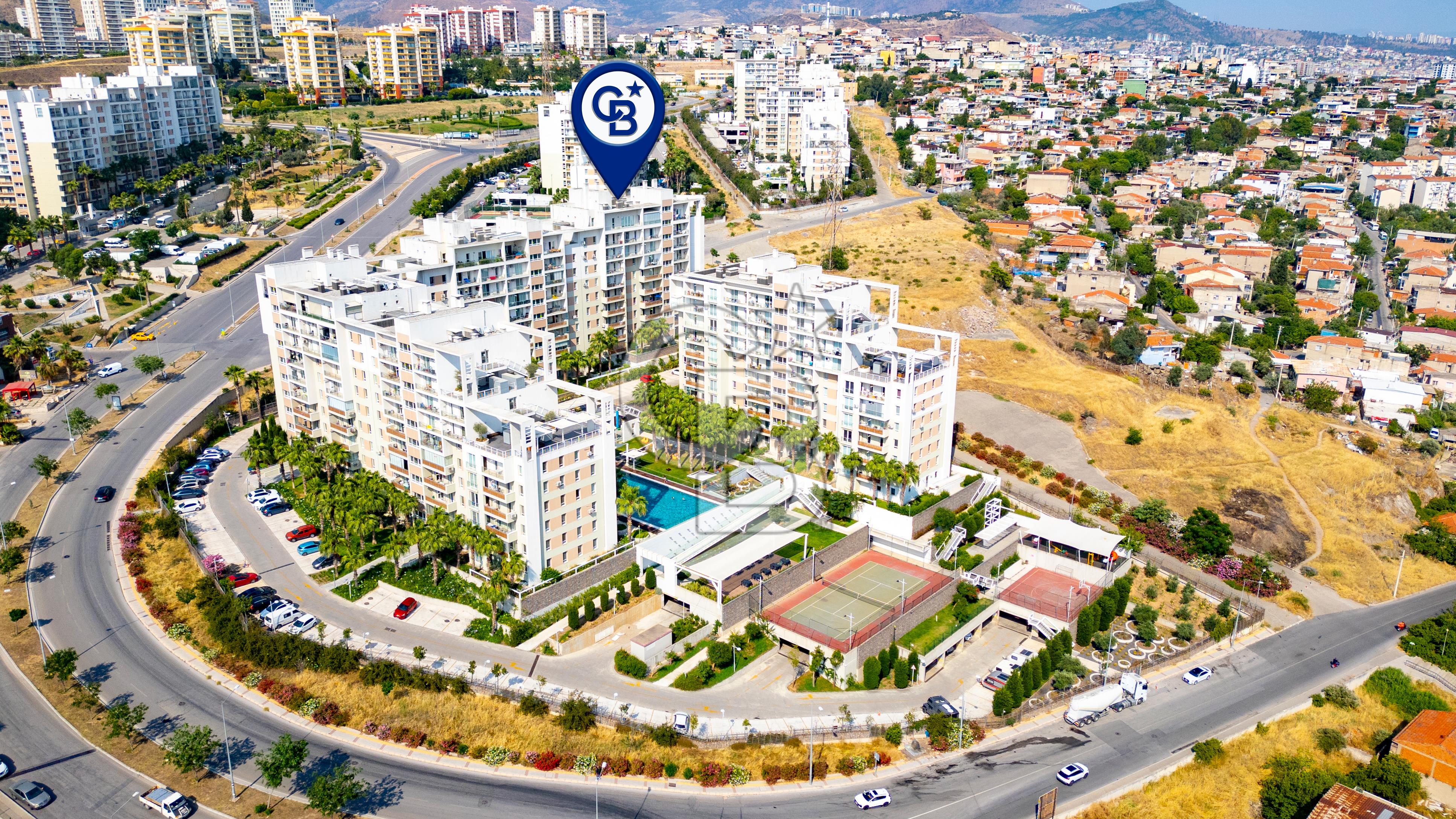 Karşıyaka Soyak Siesta Sitesinde Satılık 2+1 C Tip Daire