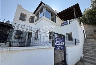BODRUM CUMHURİYET MAHALLESİ SATILIK 3+1 OASİS ÜZERİ MÜSTAKİL EV