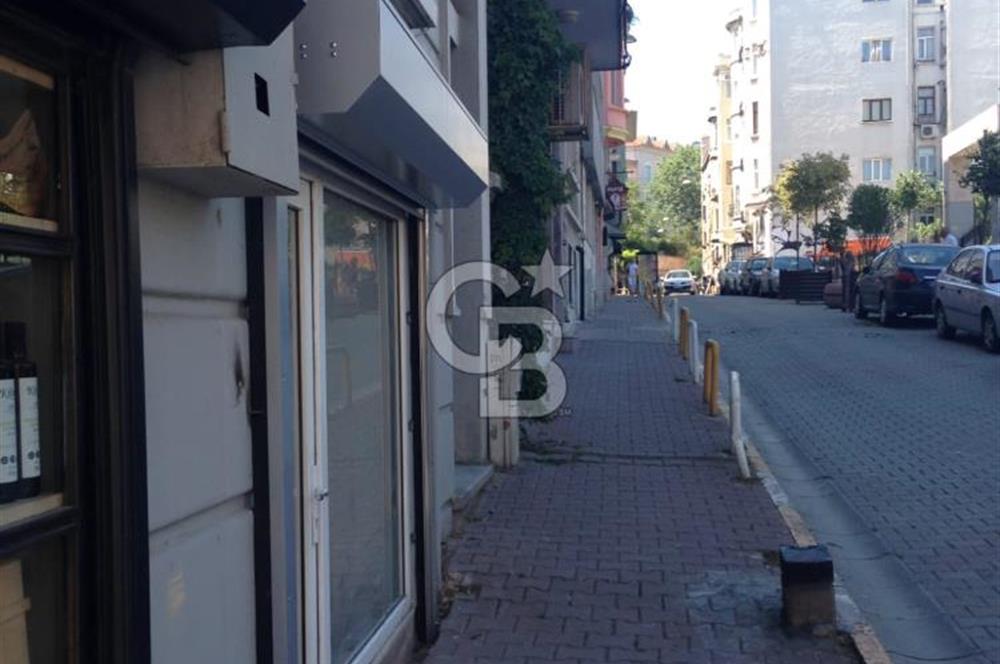 CİHANGİR CD. ADIM MESAFEDE, PEK ÇOK SEKTÖRE UYGUN KİRALIK DÜKKAN  
