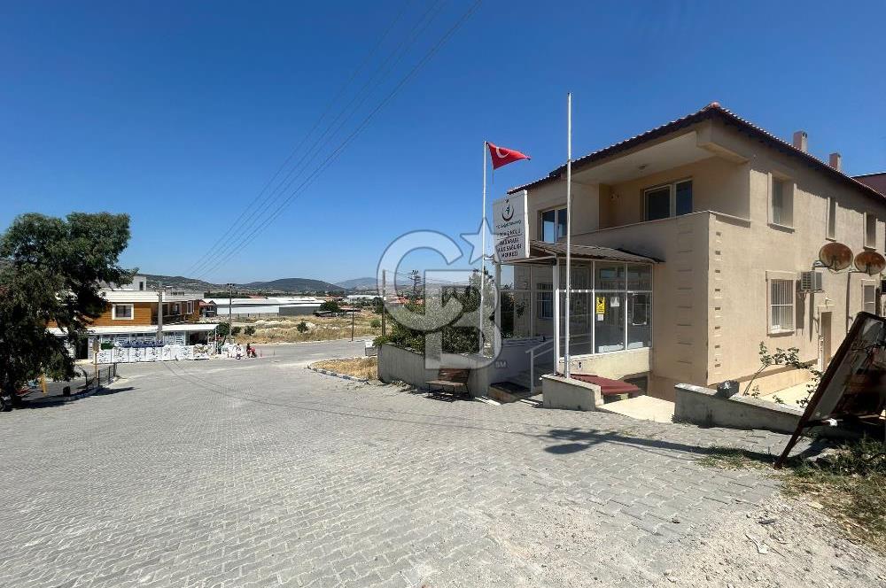 Foça Kazım Dirik Mahallesinde 1+1 Kiralık Daire