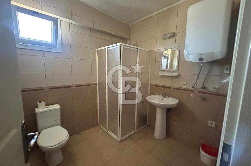 Foça Kazım Dirik Mahallesinde 1+1 Kiralık Daire