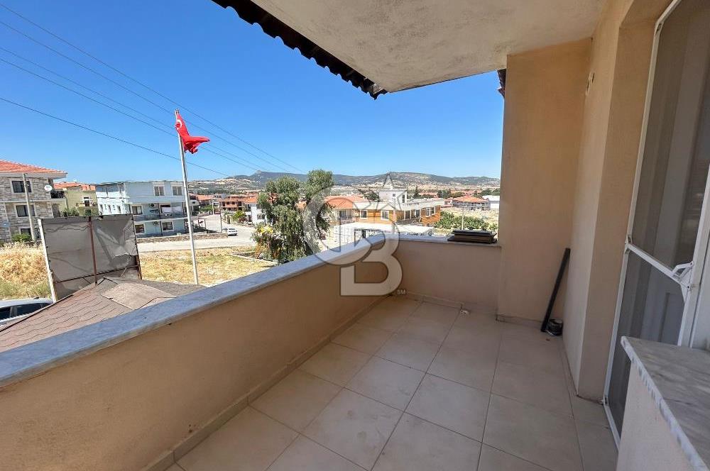 Foça Kazım Dirik Mahallesinde 1+1 Kiralık Daire