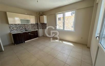 Foça Kazım Dirik Mahallesinde 1+1 Kiralık Daire